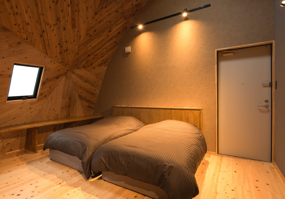 ゆったり寛ぐことのできる宿泊ルーム